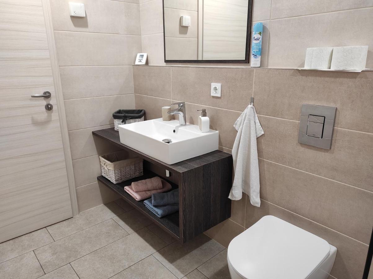 Apartment Lana Изола Екстериор снимка